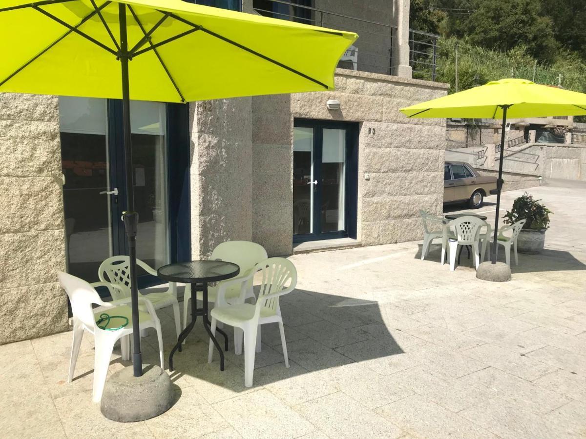 Apartamentos Canada Raxo Luaran gambar