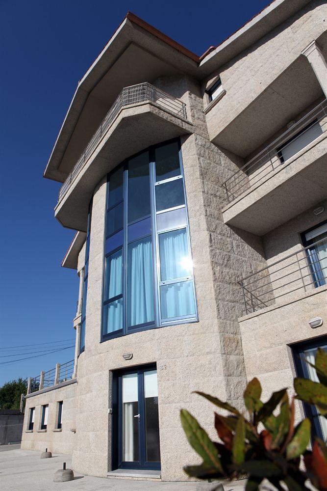 Apartamentos Canada Raxo Luaran gambar