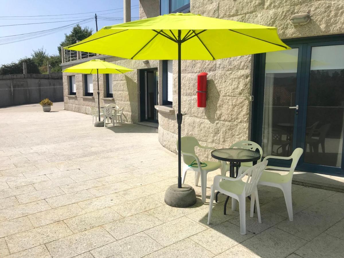 Apartamentos Canada Raxo Luaran gambar